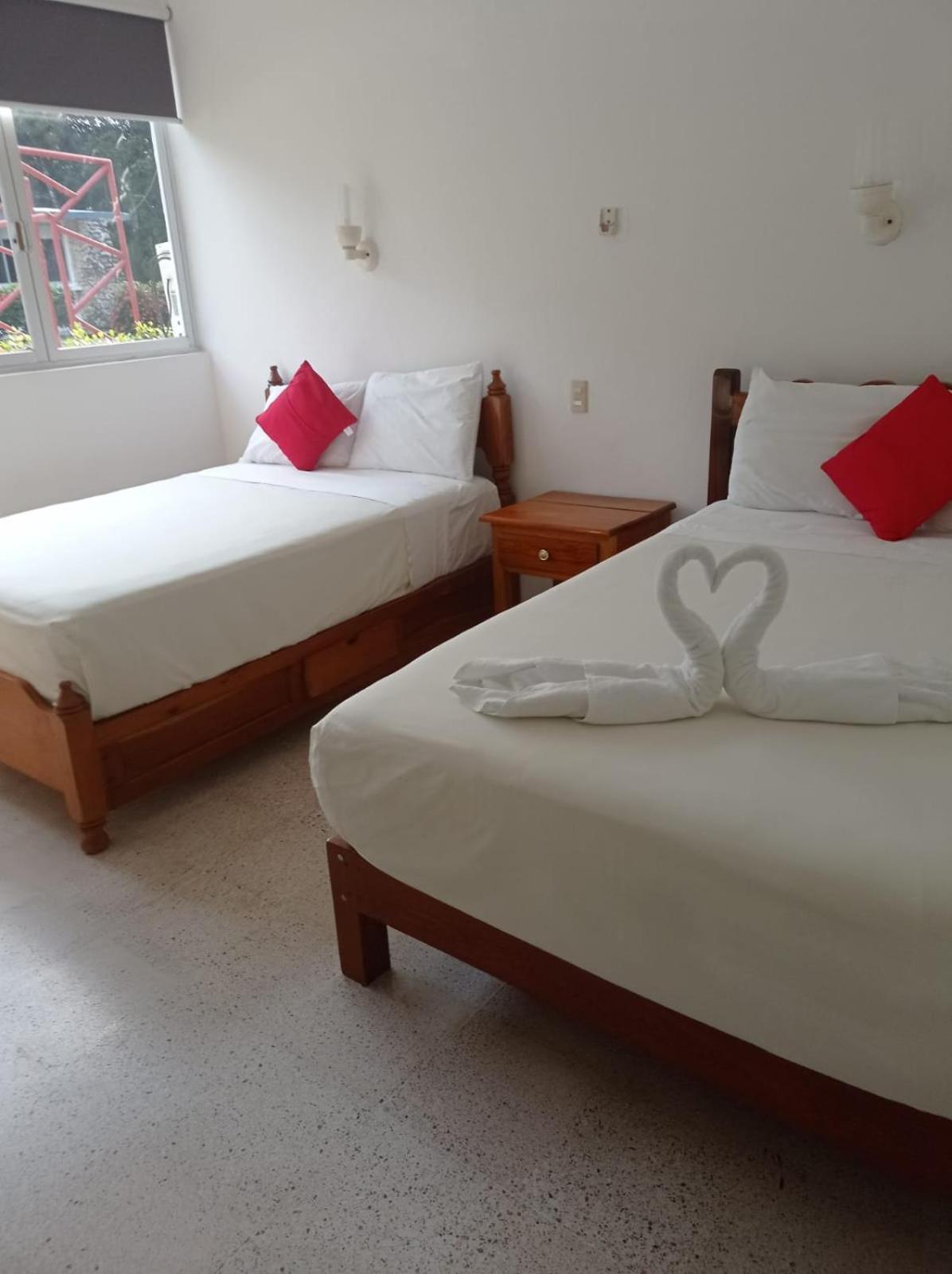 Hotel Los Leones Palenque Dış mekan fotoğraf